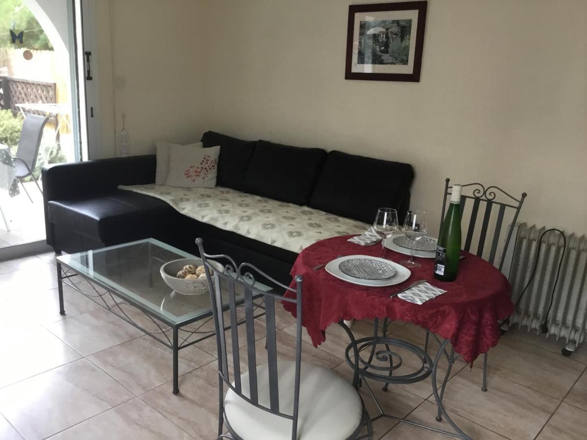 Limnos Gardens Πάφος